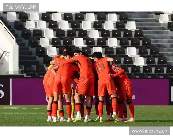 亚冠赛场激战正酣 各队奋力争夺亚洲足球最高荣誉 - 副本